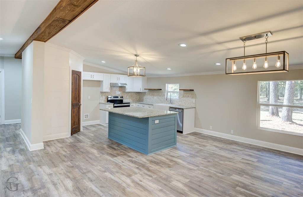 Doe Lane Estate - Residential