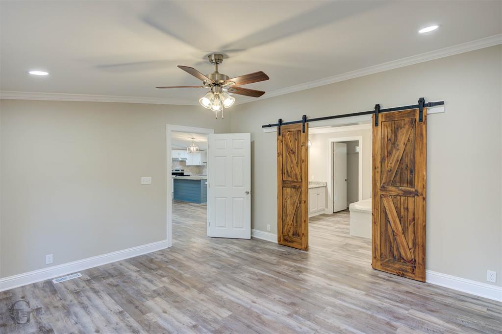 Doe Lane Estate - Residential