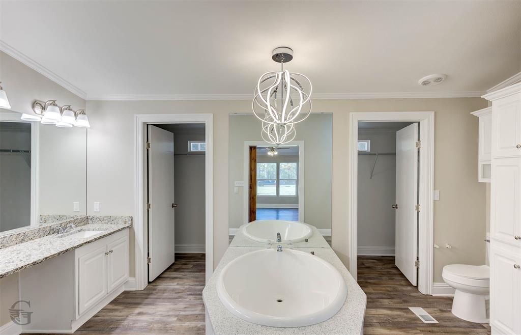 Doe Lane Estate - Residential