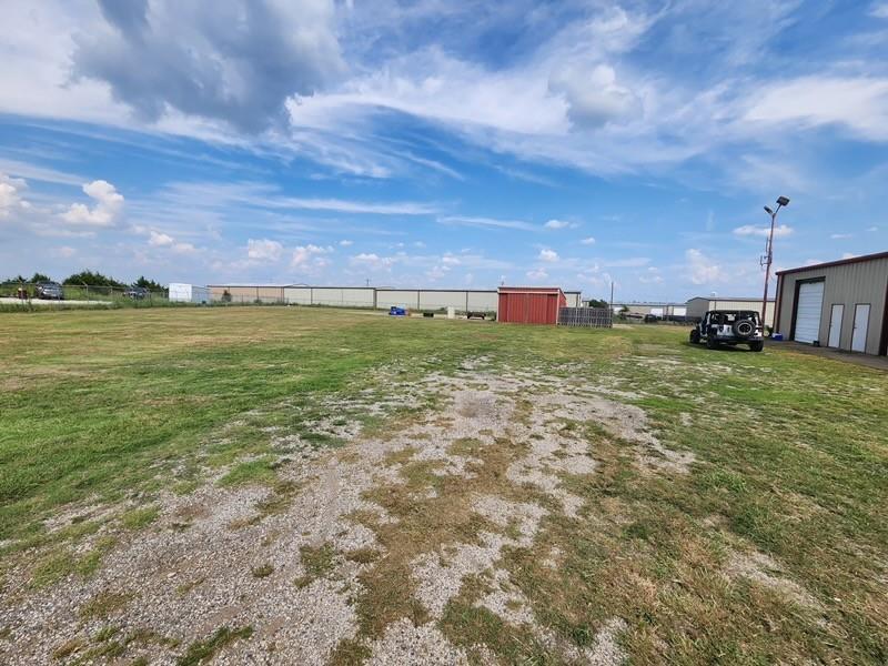 276 Bus Park Unrec - Commercial Sale