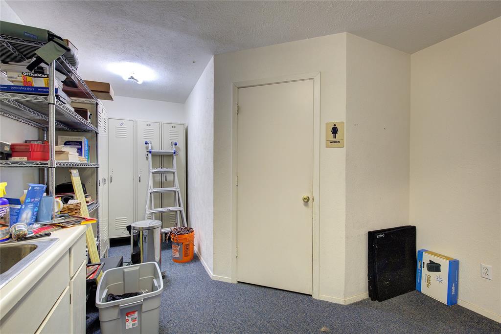 276 Bus Park Unrec - Commercial Sale