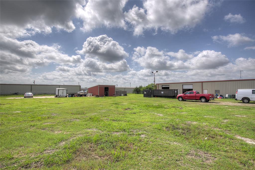 276 Bus Park Unrec - Commercial Sale