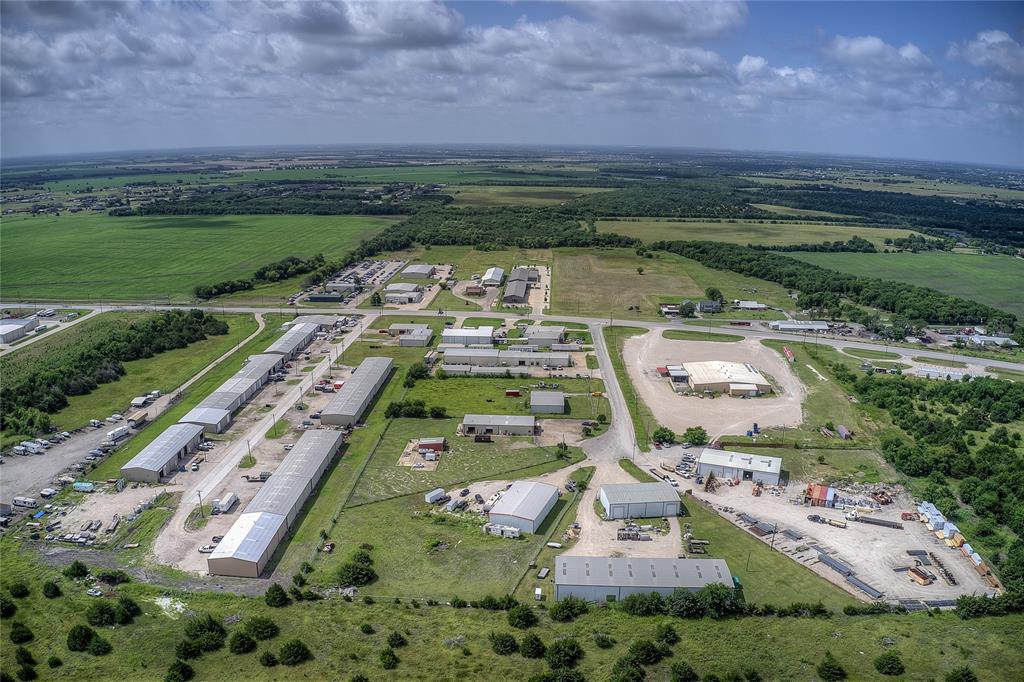 276 Bus Park Unrec - Commercial Sale