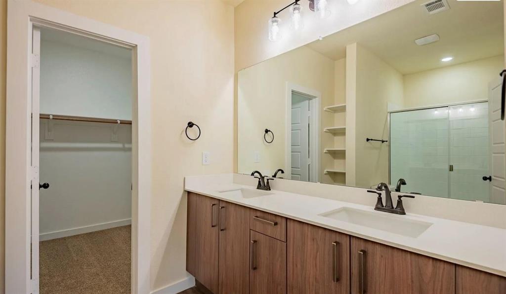 Heritage Hill Estates - Residential Income