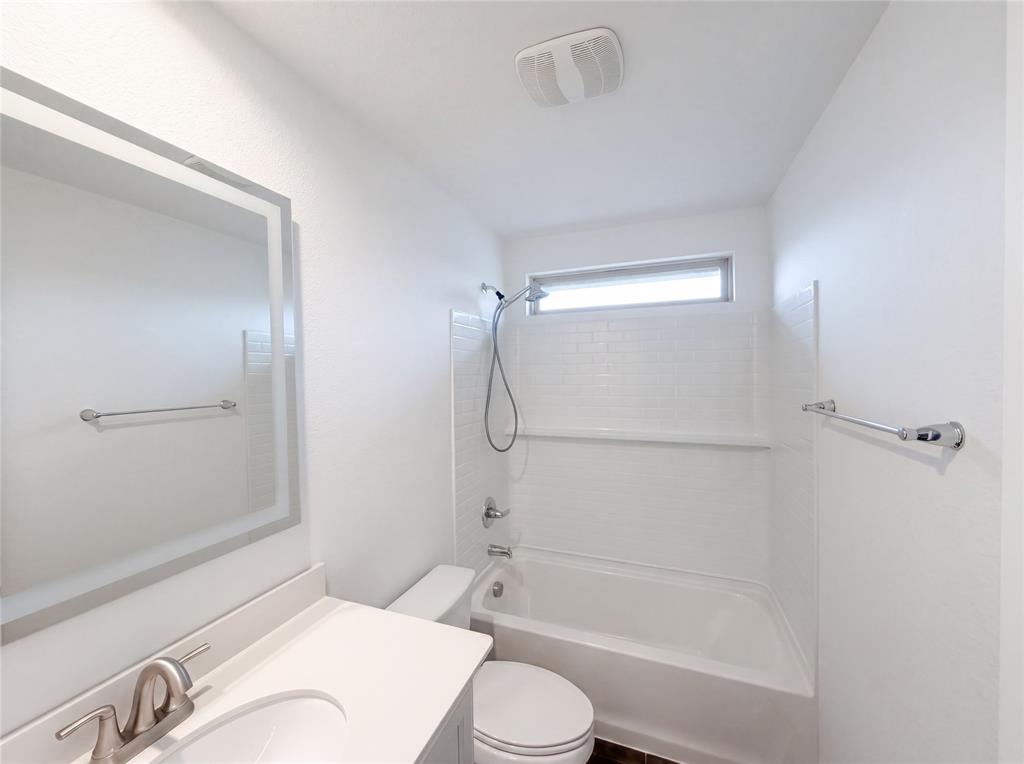Bluebird Mdws - Residential