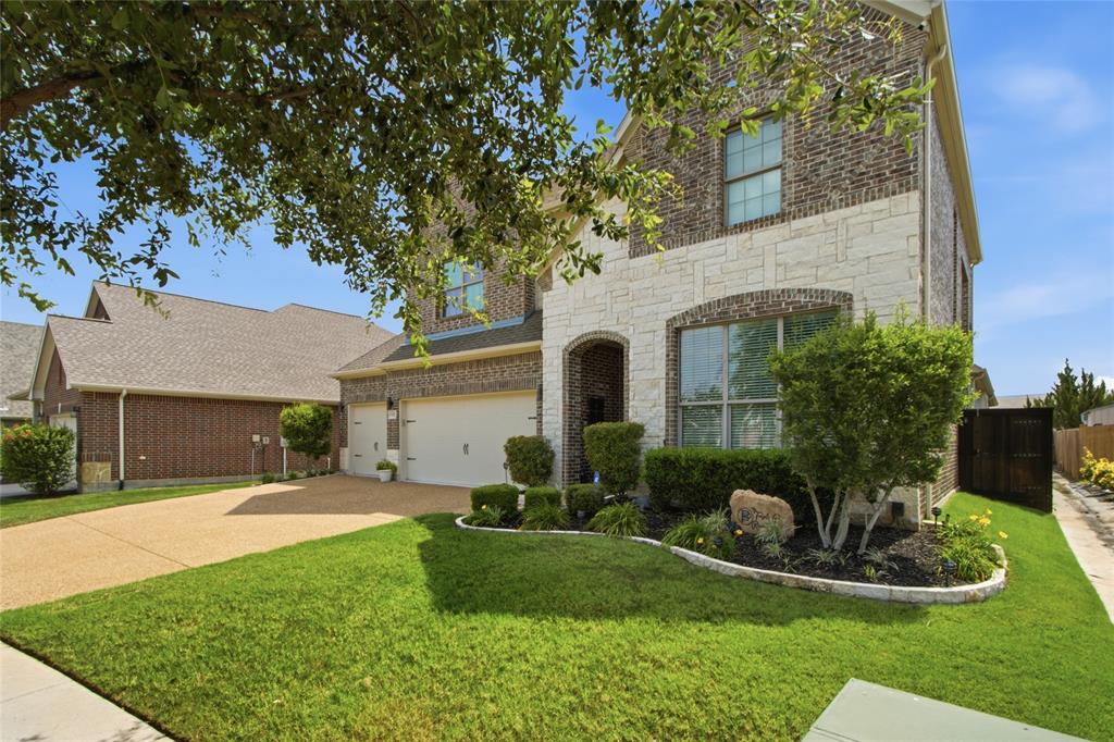 1332 Hudson Lane