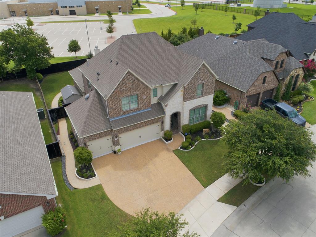 1332 Hudson Lane