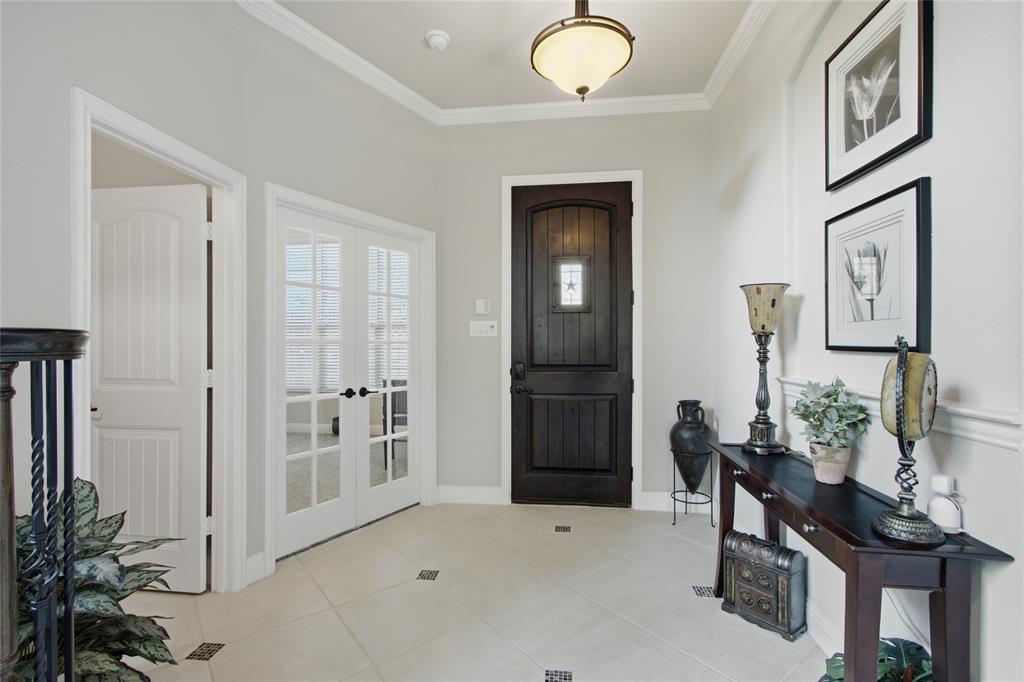 1332 Hudson Lane