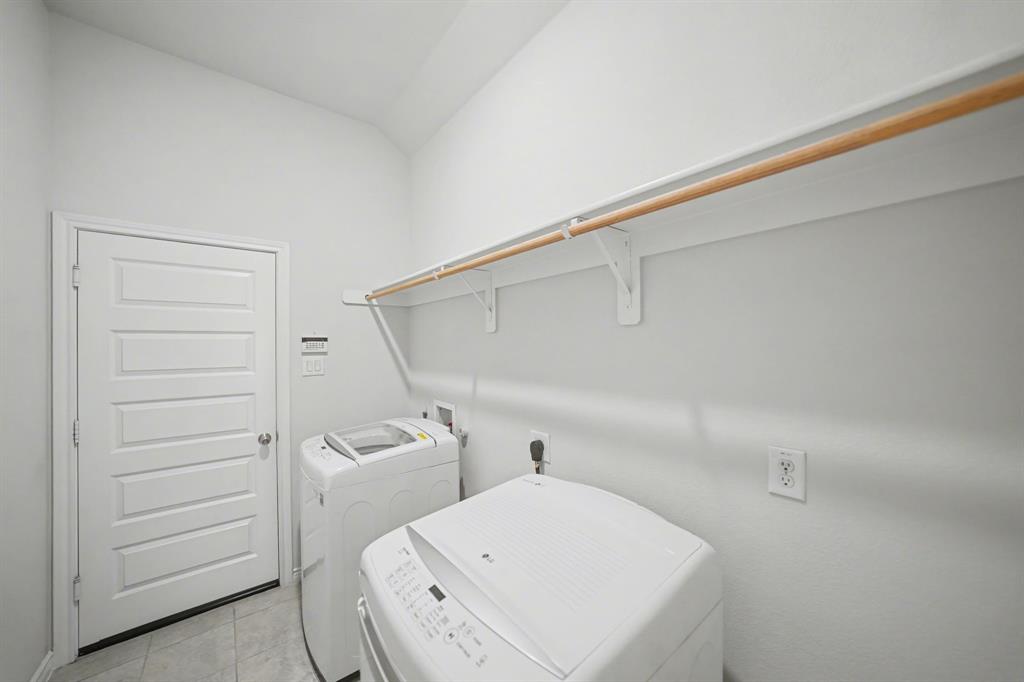 Massey Mdws - Residential