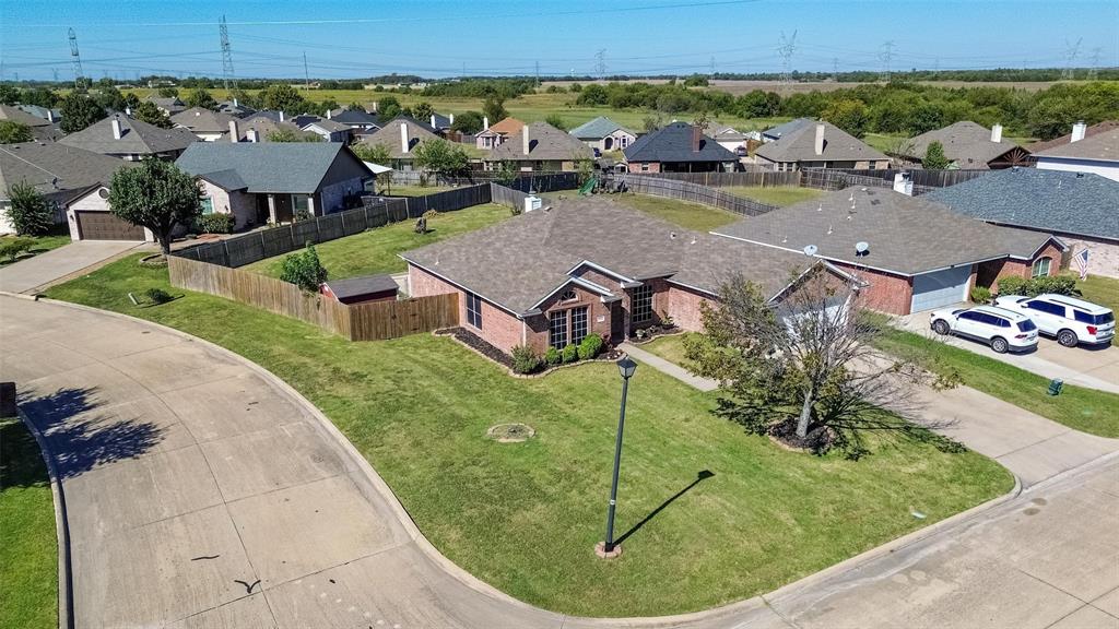 413 Pin Oak Lane