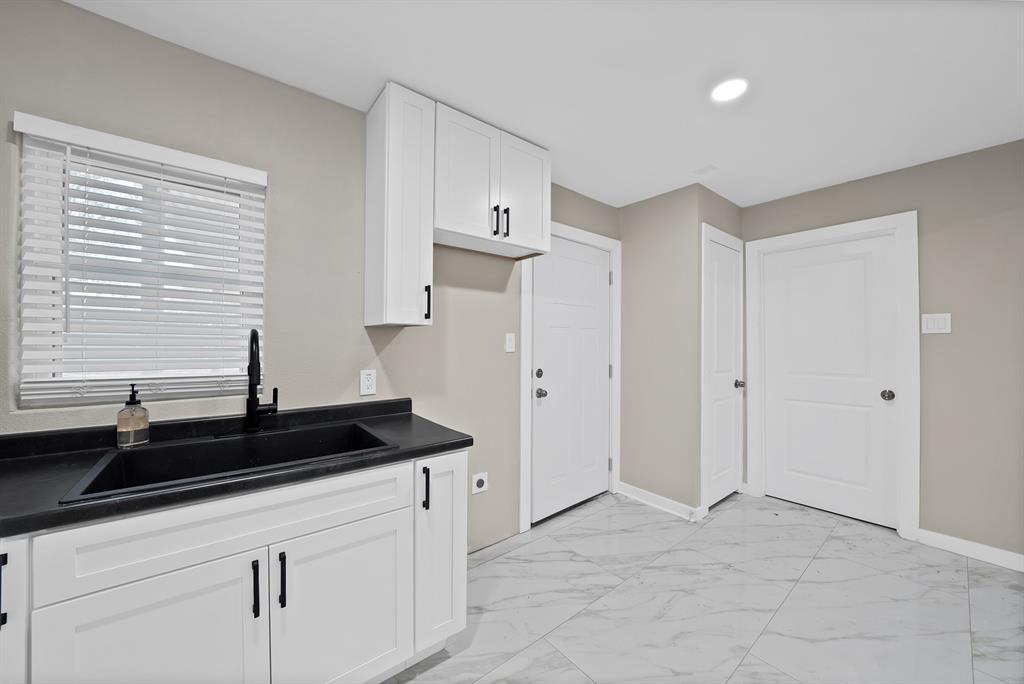 EASTWOOD ADDITION - Residential