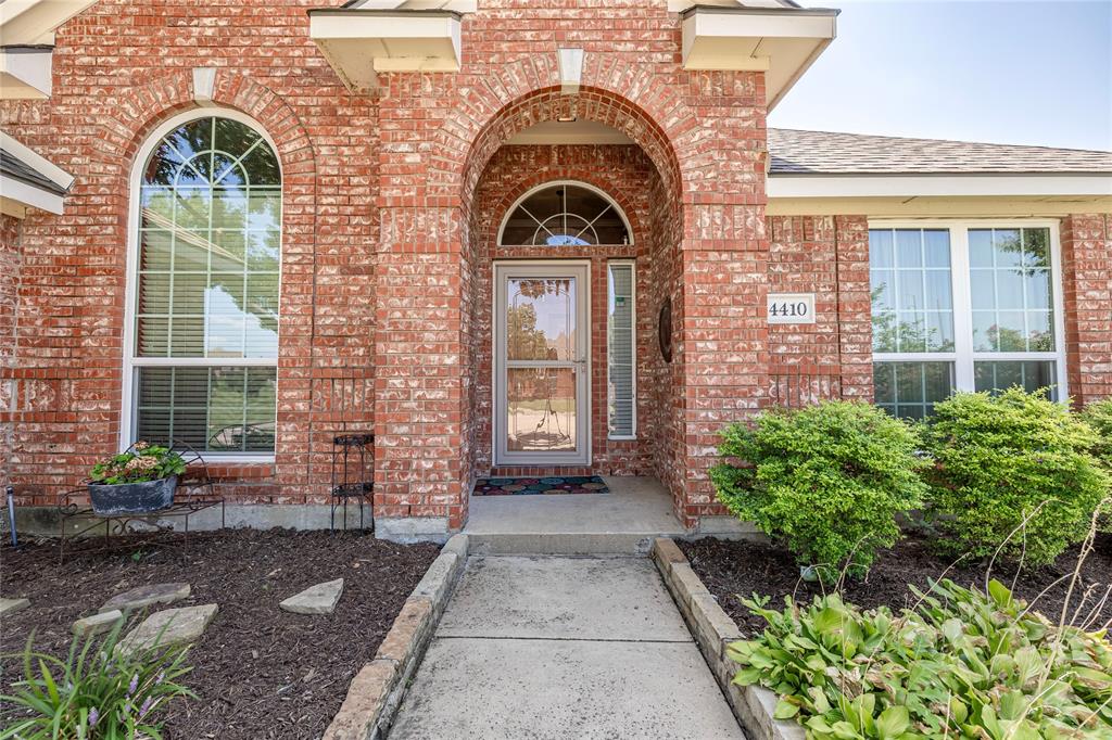 4410 Harvest Lane