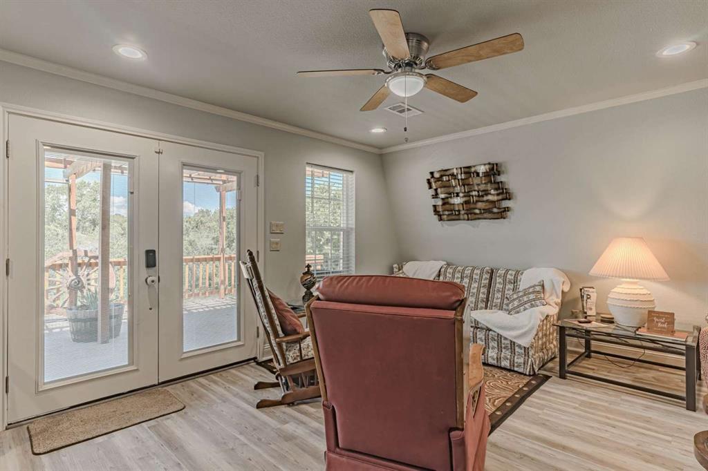 1011 Pawnee Trail