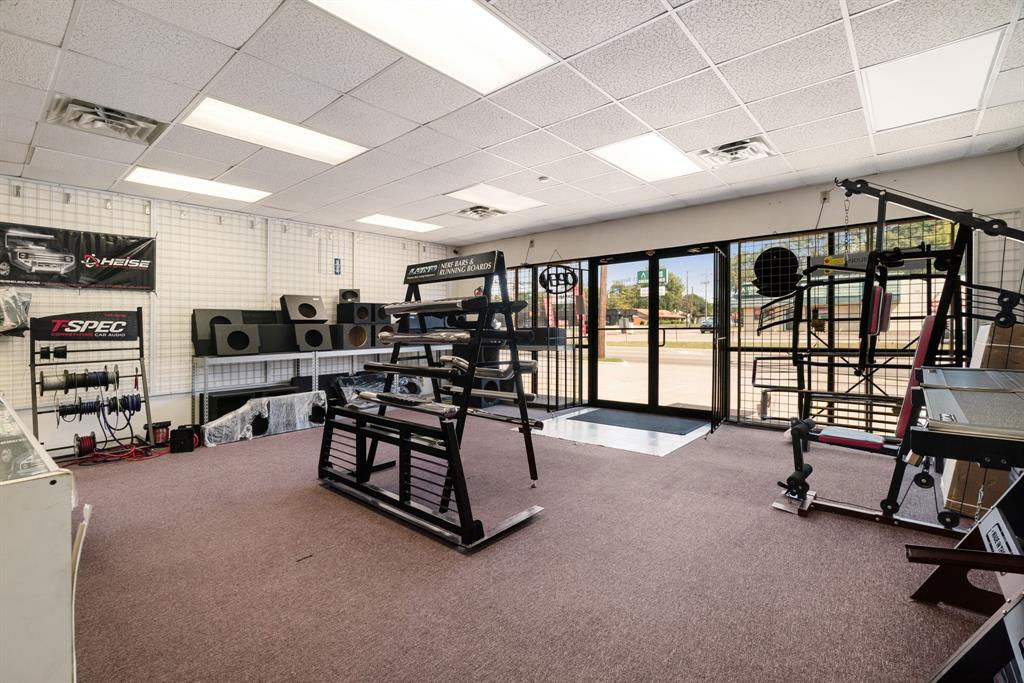 City Of Paris - Commercial Sale