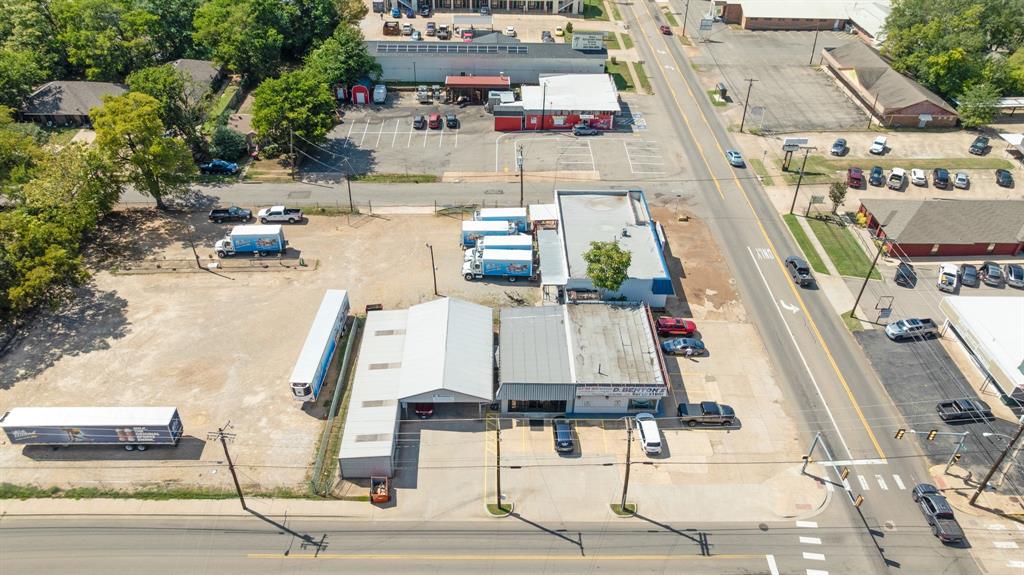 City Of Paris - Commercial Sale