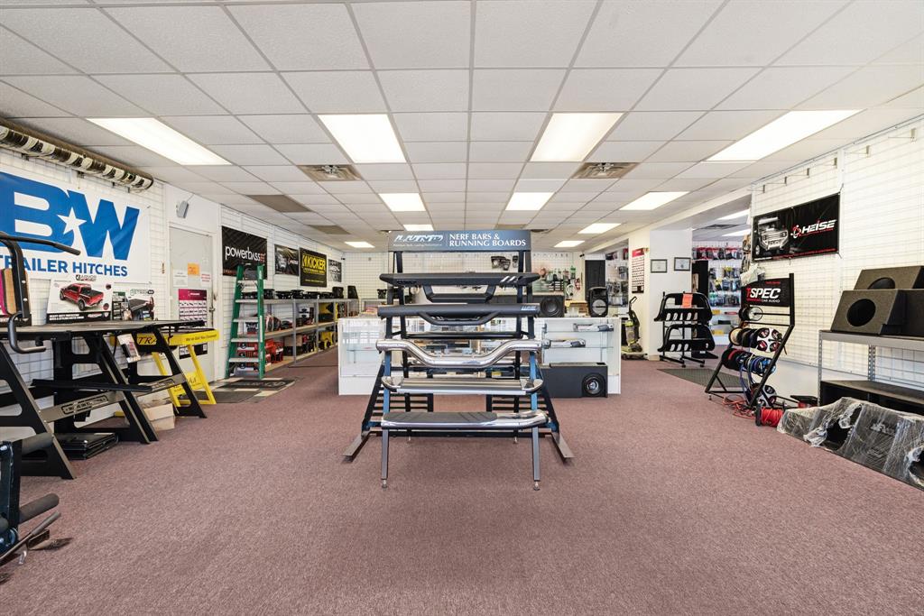 City Of Paris - Commercial Sale