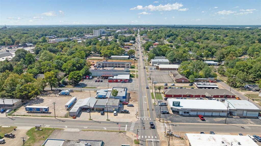 City Of Paris - Commercial Sale