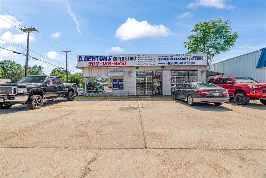 LOCATION LOCATION LOCATION!!!!!!!! 2400 square feet of clean retail space that has so many possibilities to be a successful business. The corner lot on Lamar Street see a traffic count of 22,000+ making it a prime location for you! The retail building features 2 entrances, several parking spaces, a large waiting or sitting area, 1 bathroom, and 1 office. The insulated 30X30 attached shop with double garage doors has heat for the cold months and air conditioning for the hot summer days. Attached to the shop you will find a 25X30 carport. Next to the shop is an 83X16 insulated warehouse equipped with 1 door, 1 garage door, shelves and electric. Don't miss our on your opportunity to say that you own the corner of 17th and Lamar.