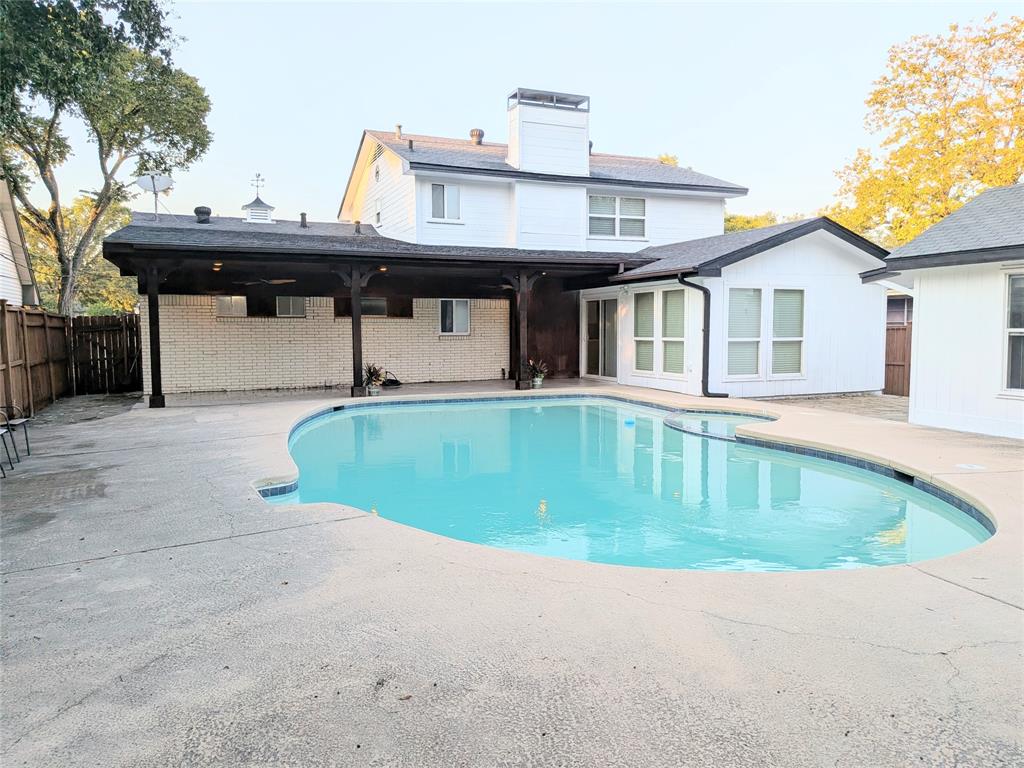 202 Merribrook Trail