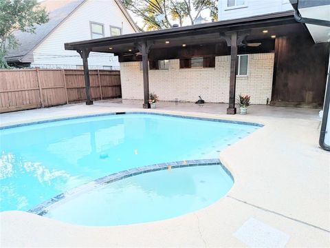 202 Merribrook Trail Duncanville TX 75116