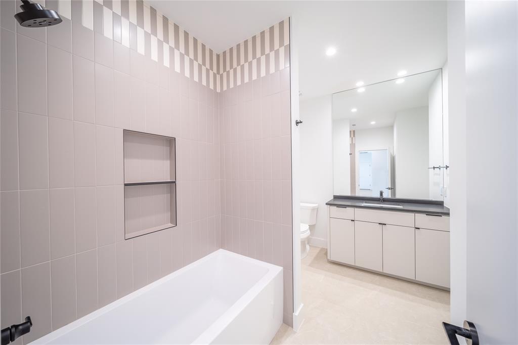 DR M F WEBSTERS - Residential