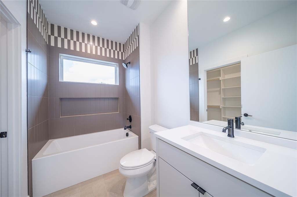 DR M F WEBSTERS - Residential