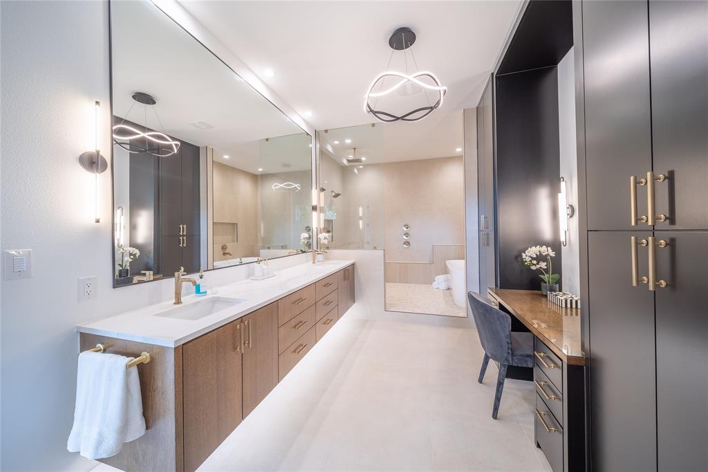 DR M F WEBSTERS - Residential