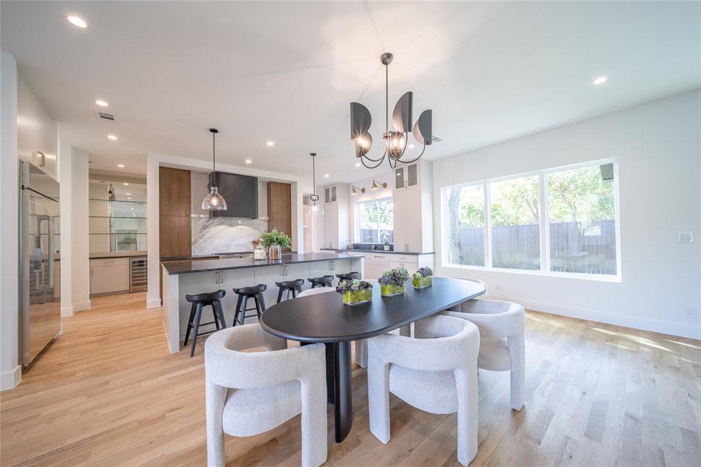 DR M F WEBSTERS - Residential