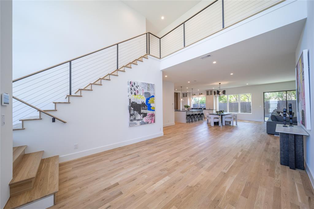 DR M F WEBSTERS - Residential