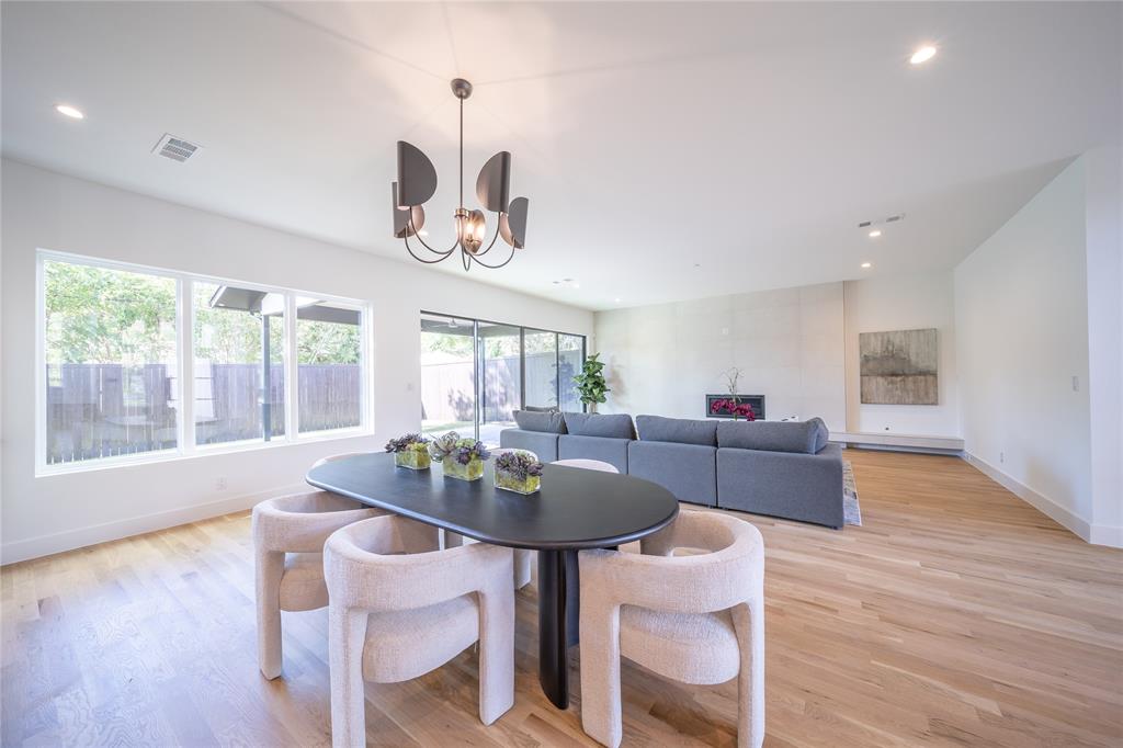 DR M F WEBSTERS - Residential