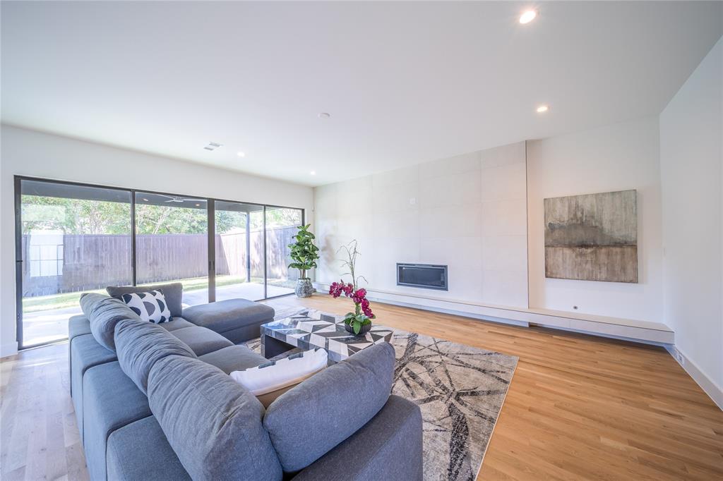 DR M F WEBSTERS - Residential