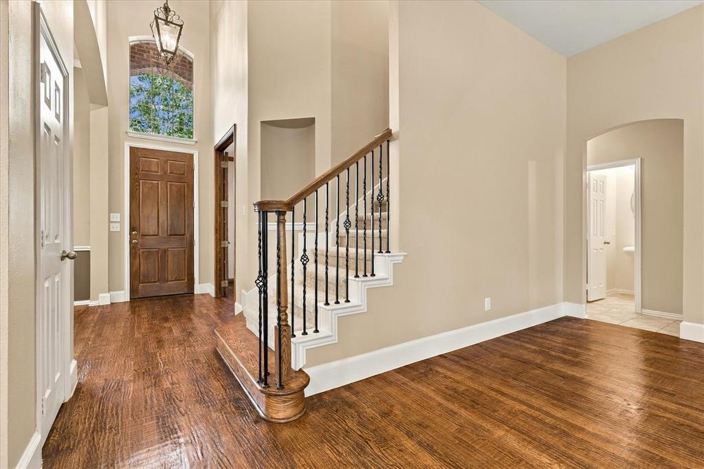 1713 Chessington Lane