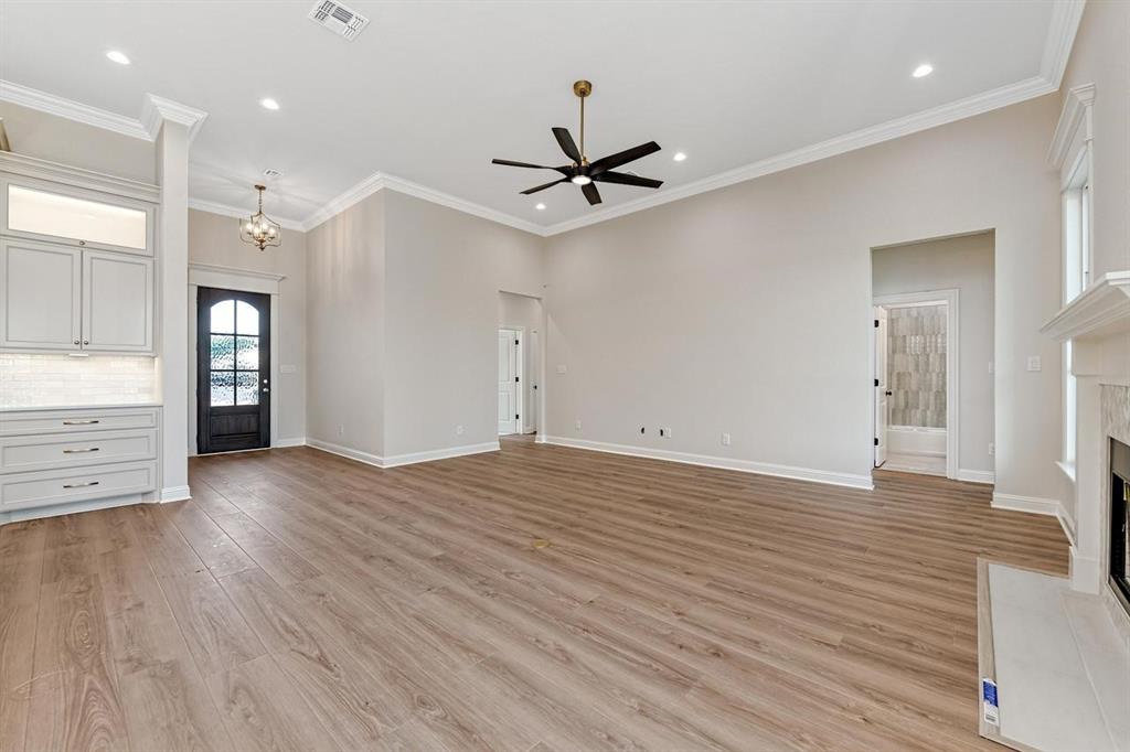 10208 Castleberry Lane