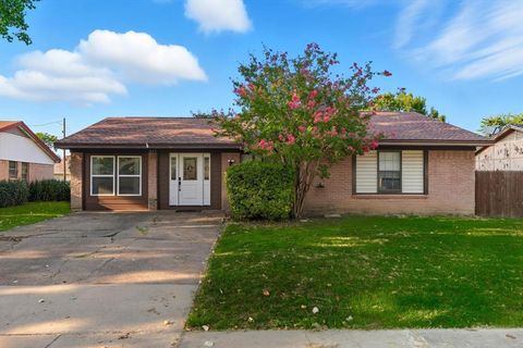 1023 Terry Way Carrollton TX 75006