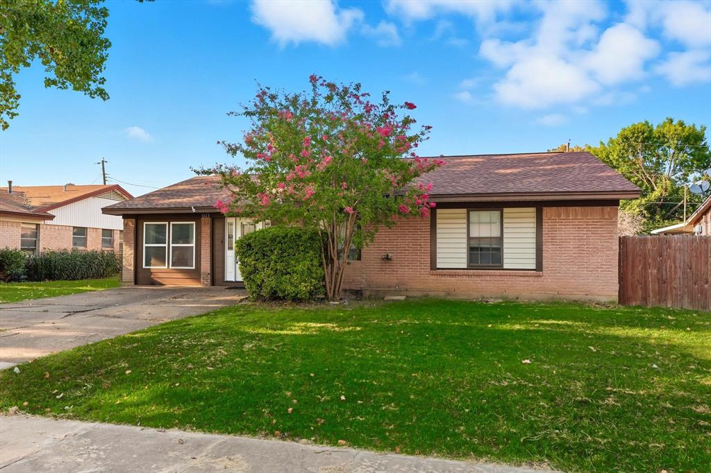 1023 Terry Way