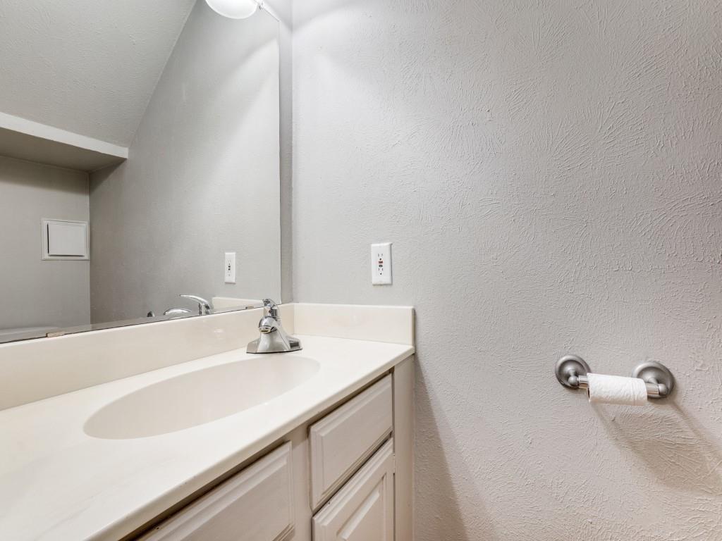 Monticello Crossroads Ph 01 03 - Residential Lease