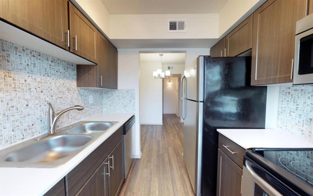 highland park - Residential Lease