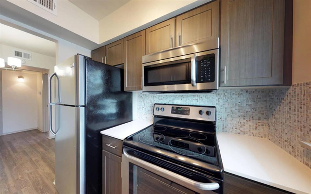 highland park - Residential Lease