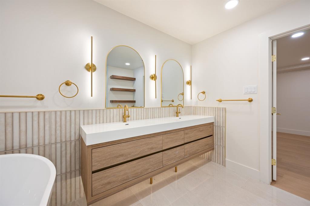 Midway Hills - Residential