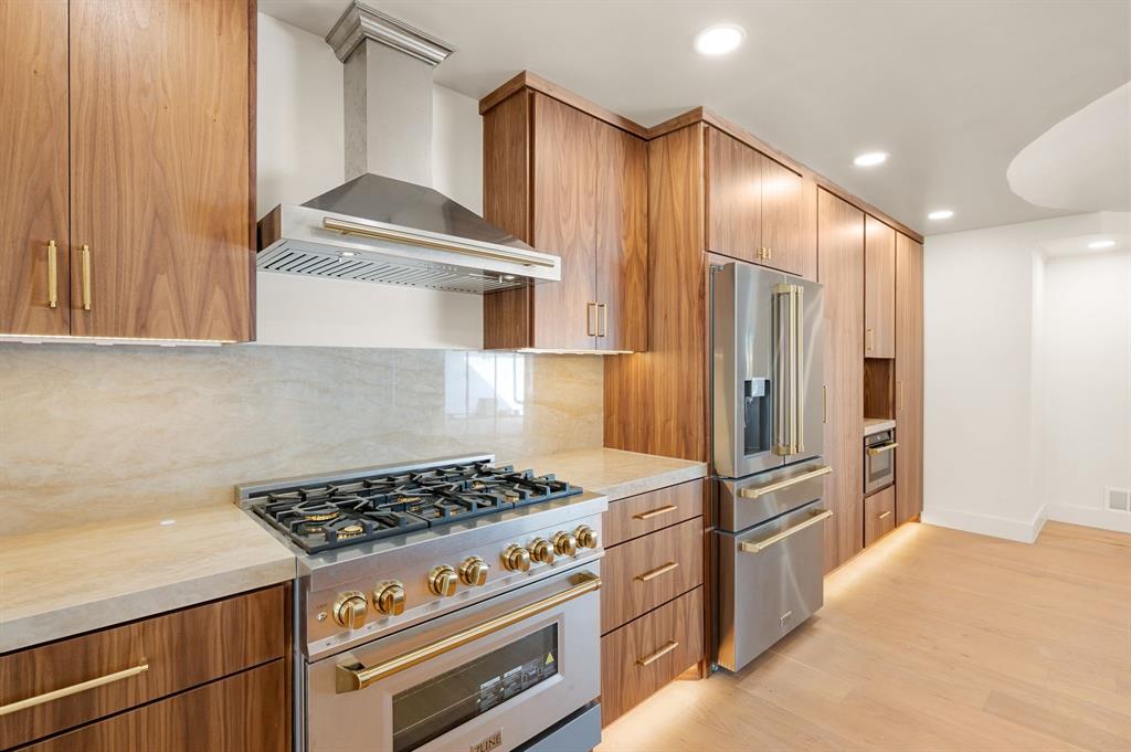 Midway Hills - Residential