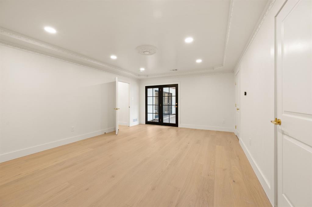 Midway Hills - Residential