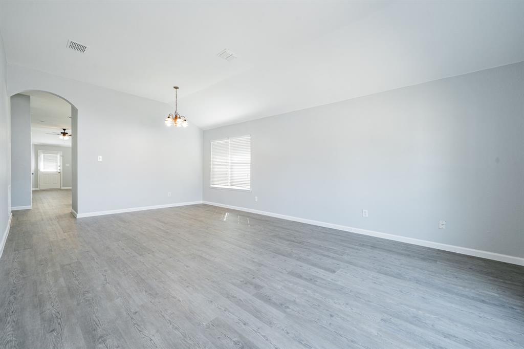 Lakeside Estates Ph III - Residential Lease