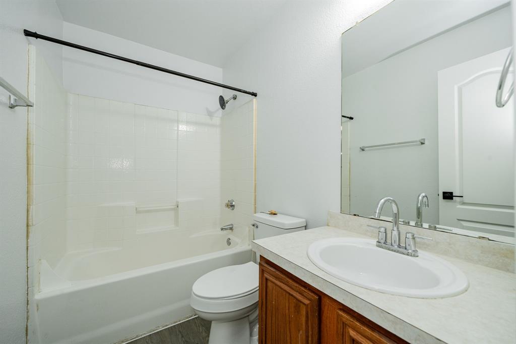 Lakeside Estates Ph III - Residential Lease