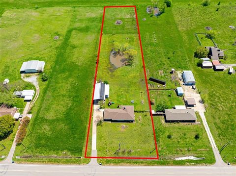 913 W Cook Street Josephine TX 75173