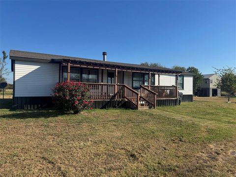 Photo of 320 Vz County Road 3814, Wills Point, TX 75169 (MLS # 21284769)