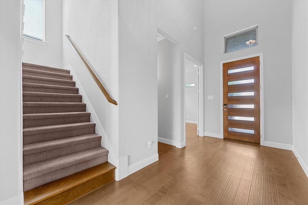 909 Mercer Drive