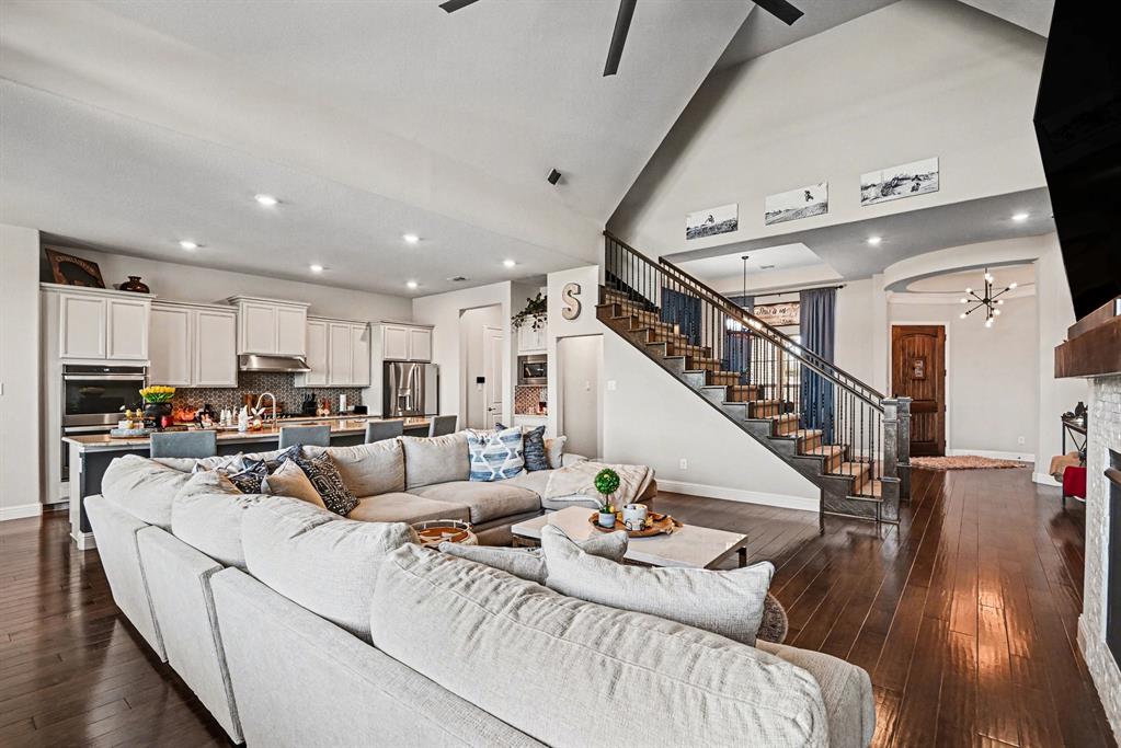 Canyon Falls Village W7 - Residential