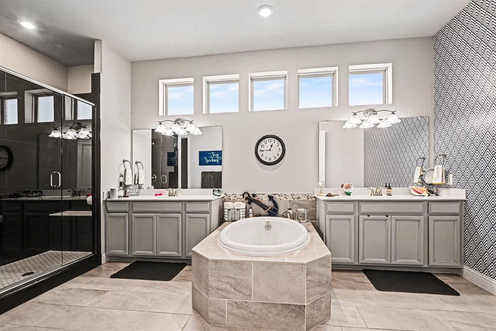 Canyon Falls Village W7 - Residential