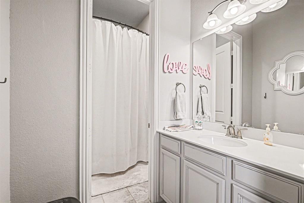 Canyon Falls Village W7 - Residential