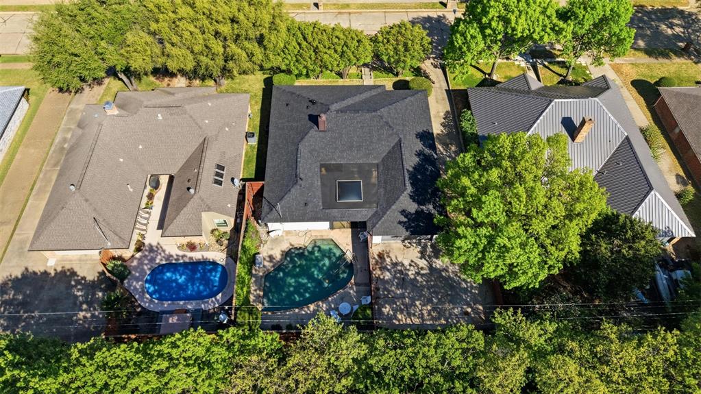 1421 Homestead Court